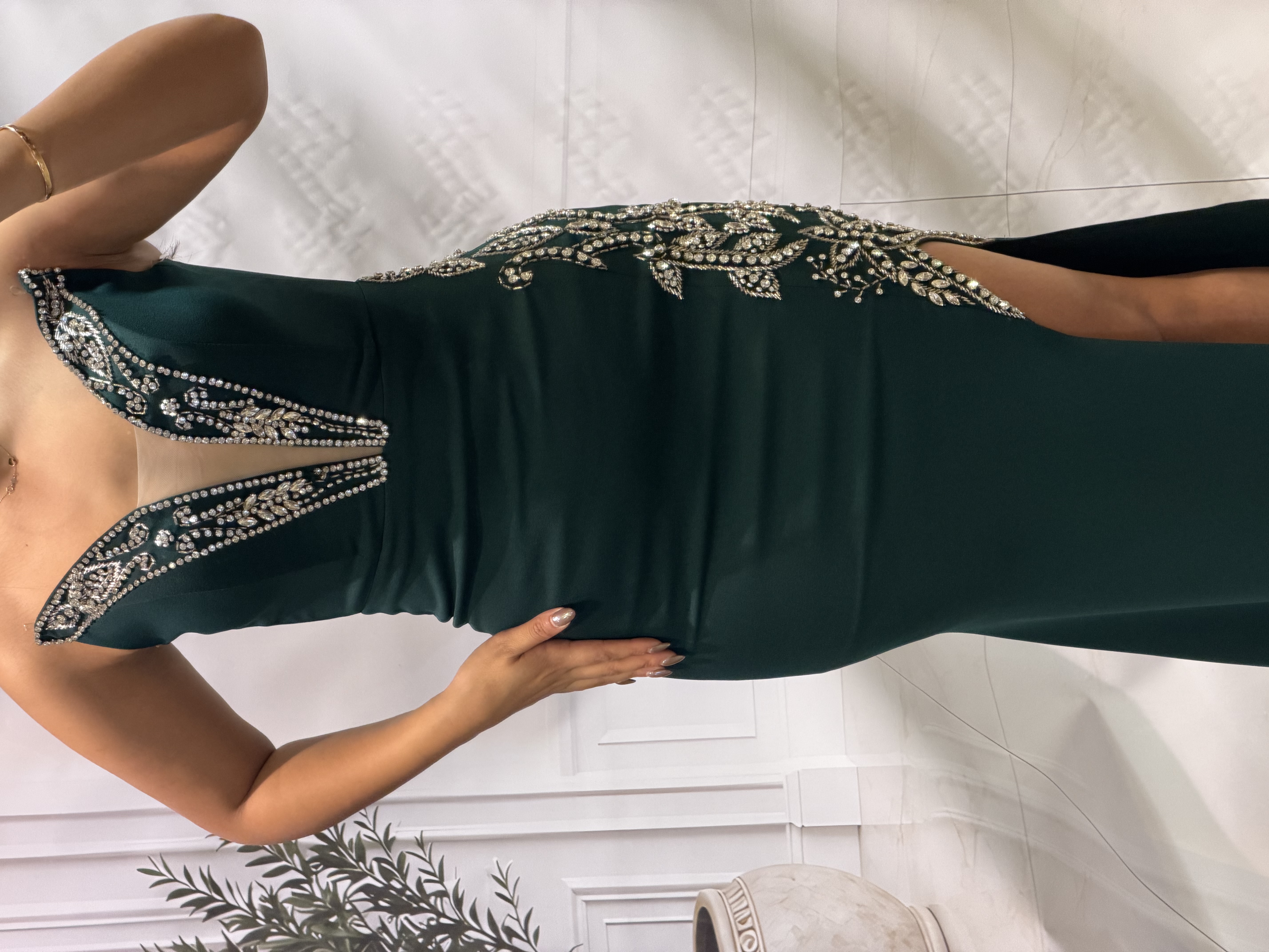لباس دكلته كار شده برند مانكن